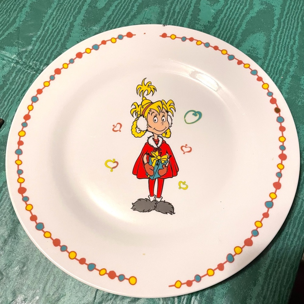 Dr. Seuss’ Cindy Lou Who plate